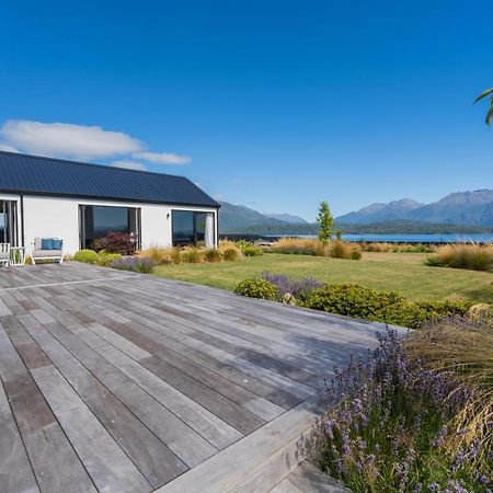 Lake House - Te Anau Holiday Home Zewnętrze zdjęcie
