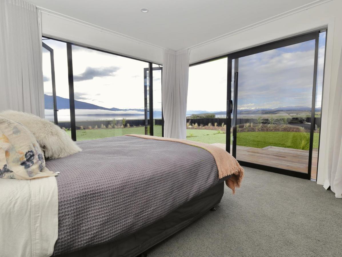 Lake House - Te Anau Holiday Home Zewnętrze zdjęcie