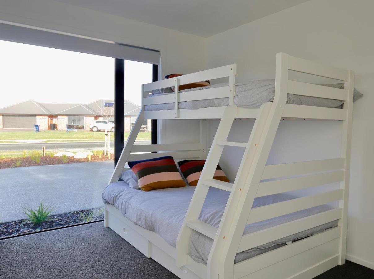 Lake House - Te Anau Holiday Home Zewnętrze zdjęcie