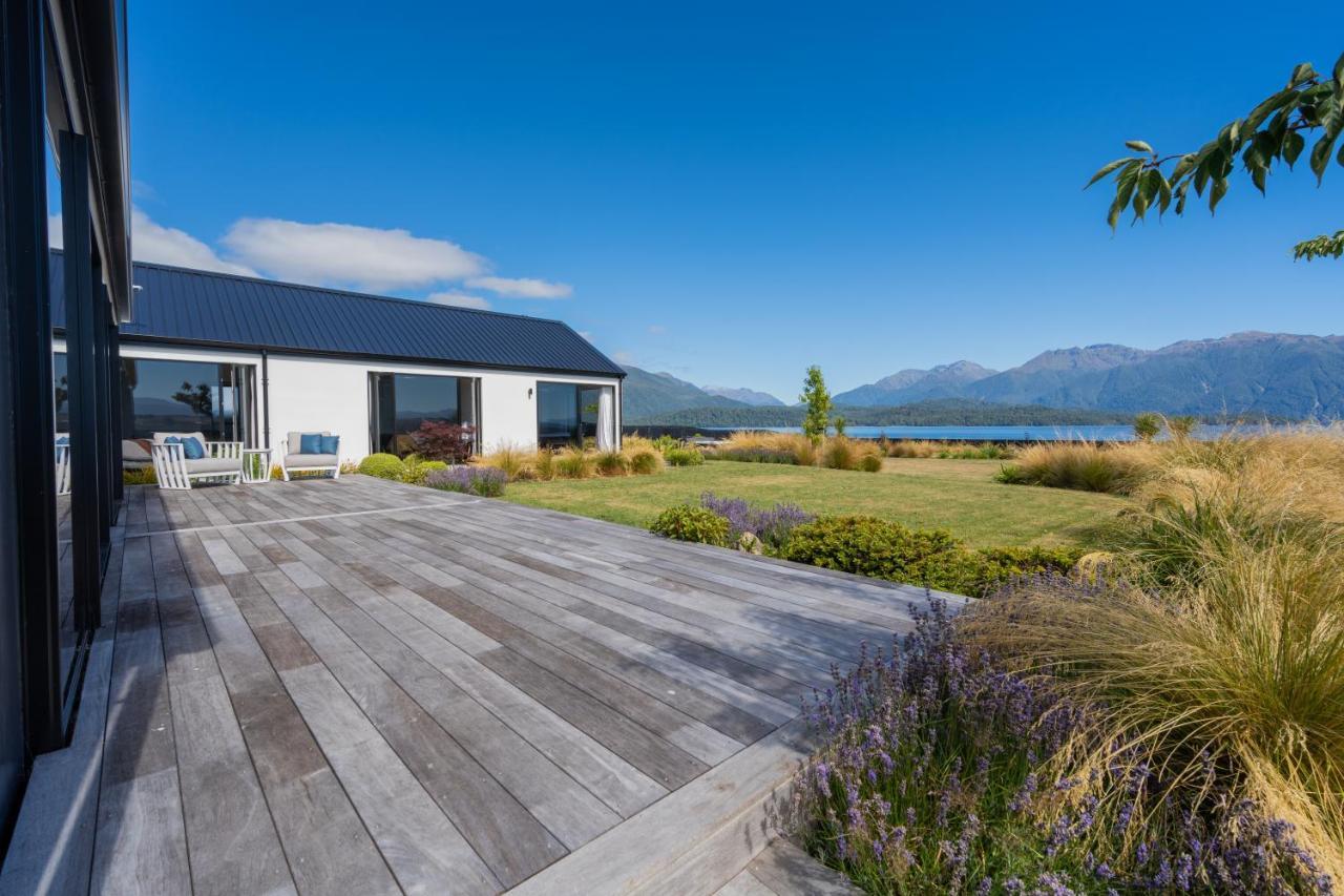 Lake House - Te Anau Holiday Home Zewnętrze zdjęcie