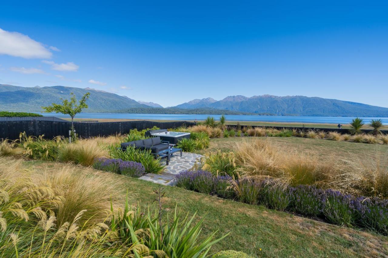 Lake House - Te Anau Holiday Home Zewnętrze zdjęcie