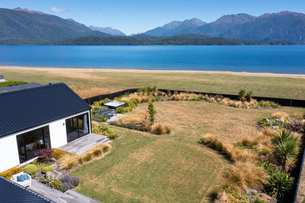 Lake House - Te Anau Holiday Home Zewnętrze zdjęcie